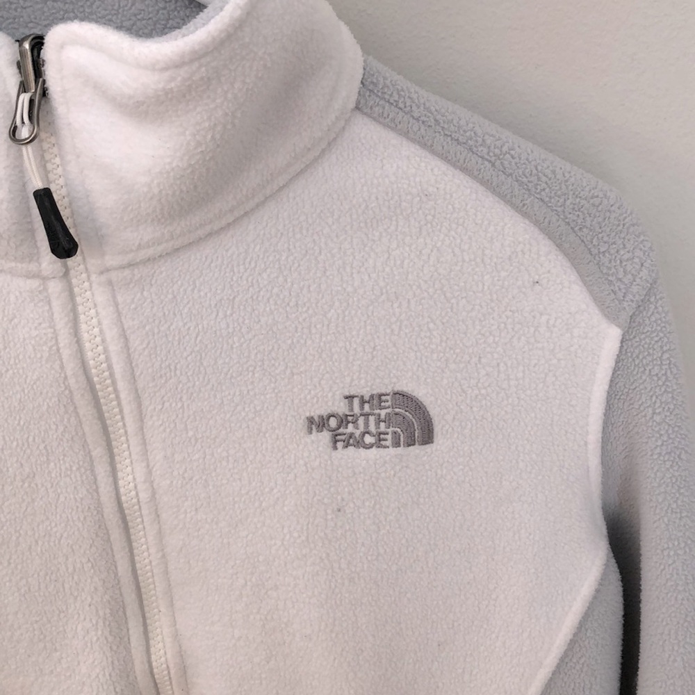 The North Face - White/Grey - Fleece
